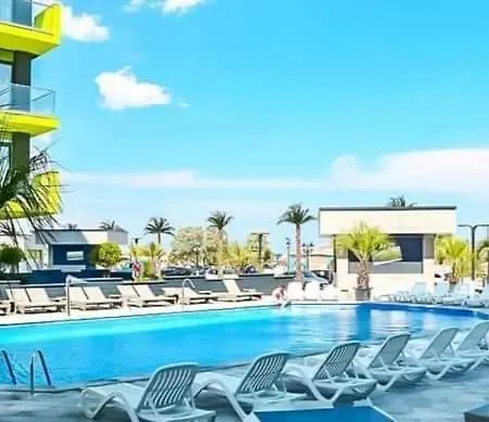 Apartment Promenada & Piscina Interioara Navodari