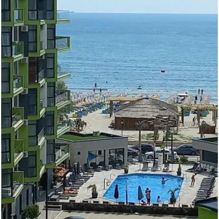شقة Promenada & Piscina Interioara *