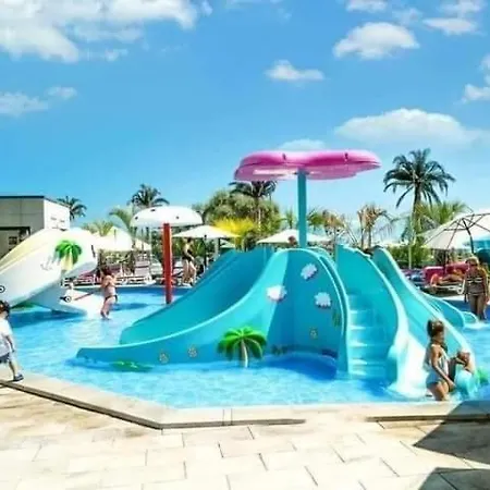 شقة Promenada & Piscina Interioara Năvodari